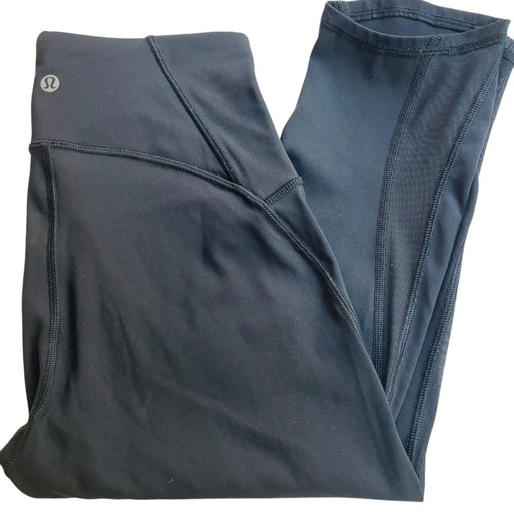 Lululemon leggings High-Rise Crop size 6